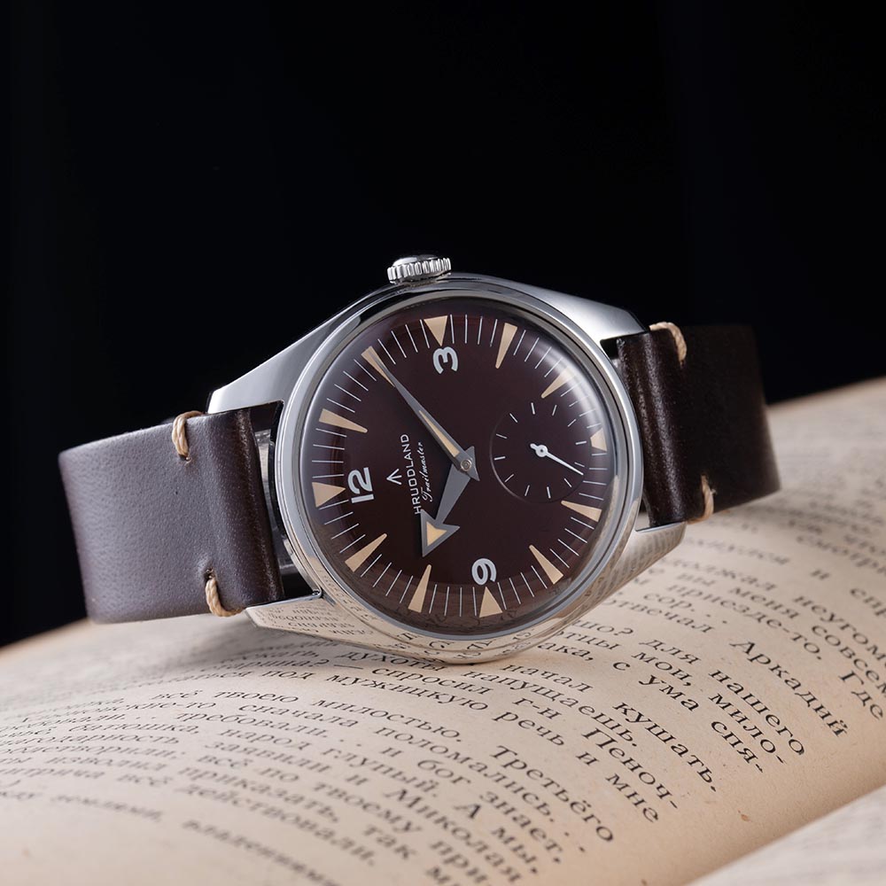 HRUODLAND 腕時計 メンズ ヴィンテージ フィールド - Vintage Digital Watch のレビューと価格