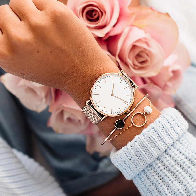 女性用ステンレスメッシュ腕時計,クォーツ腕時計,シンプル,カ - Mesh Stainless Strap のレビューと価格
